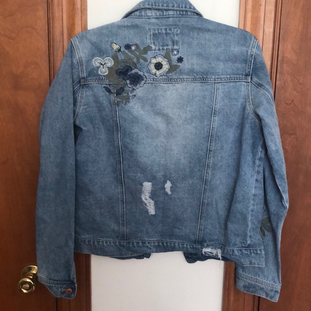 Forever 21 Denim Jean jacket floral accent - Picture 8 of 11